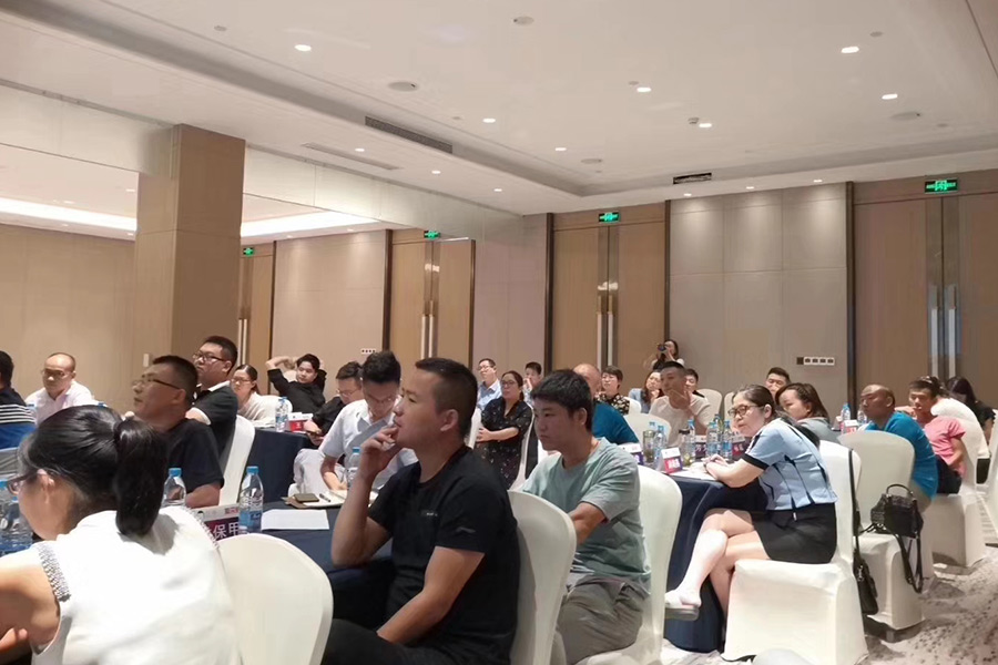 精銳團(tuán)隊(duì)